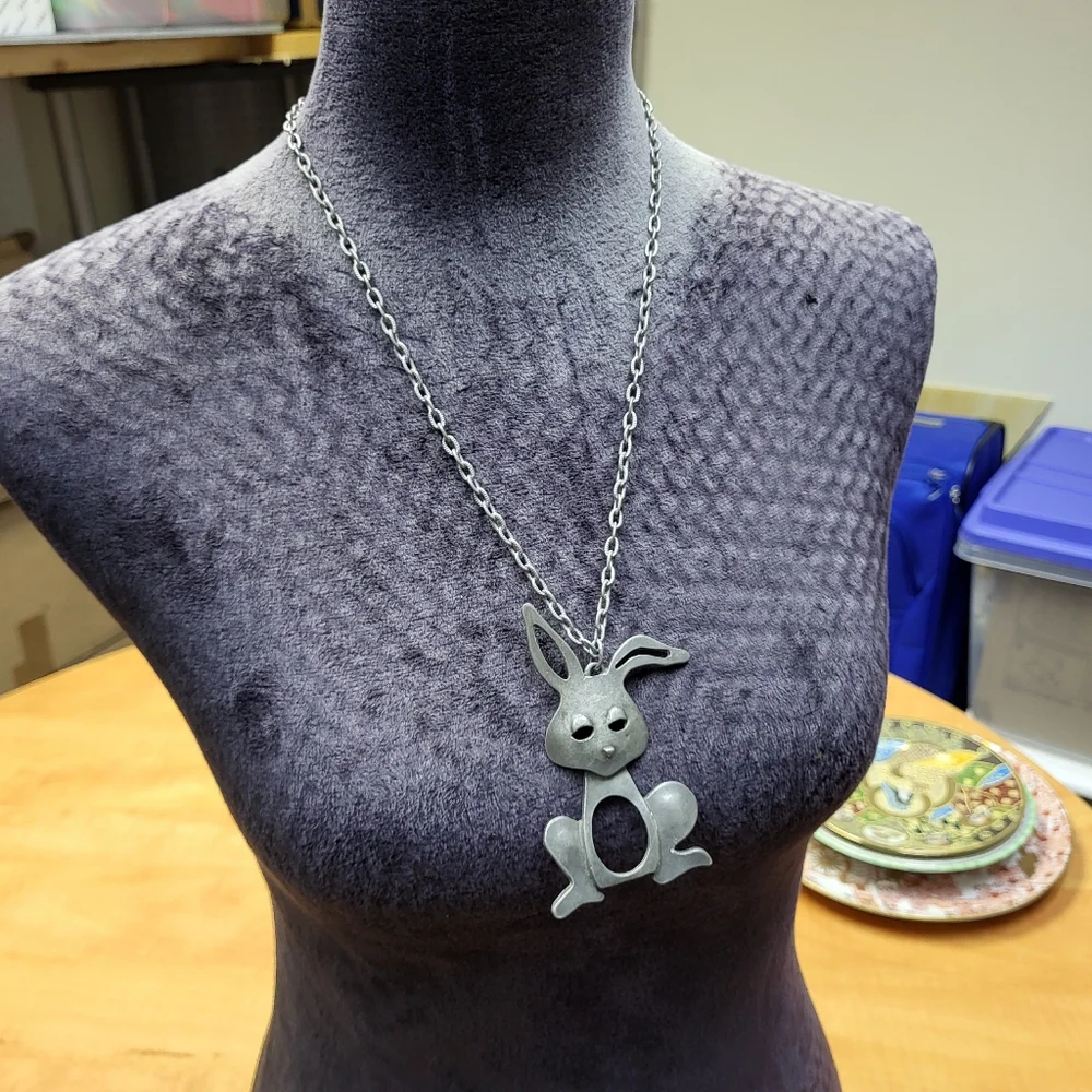 Metal Bunny Pendant Necklace